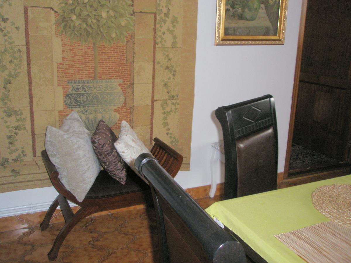 Helga Vendeghaz Otel Budaörs Dış mekan fotoğraf